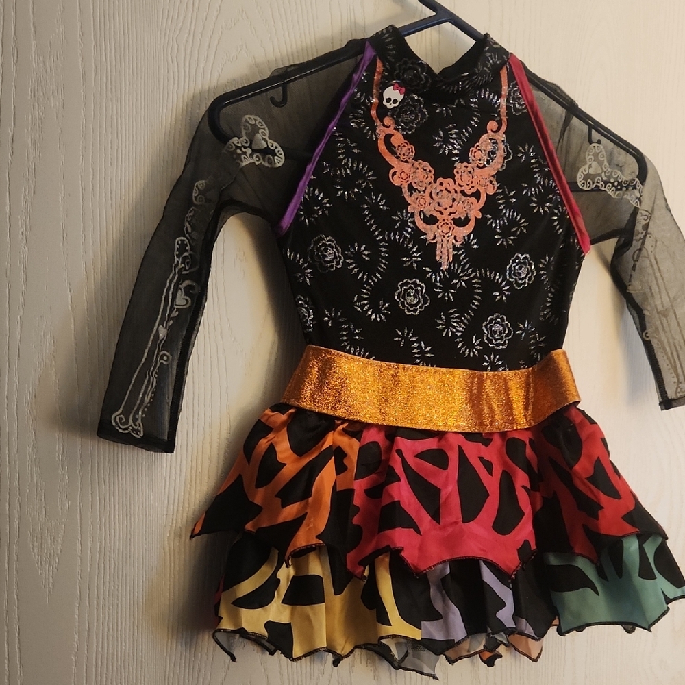 Halloween lil girls Monster High costume